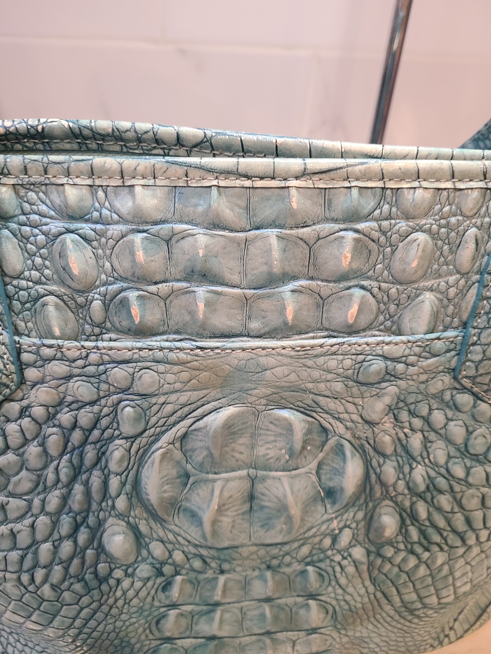 Brahmin Mineral Blue Medium Asher Tote With Matching Daisy Wristlet - Picture 4 of 12